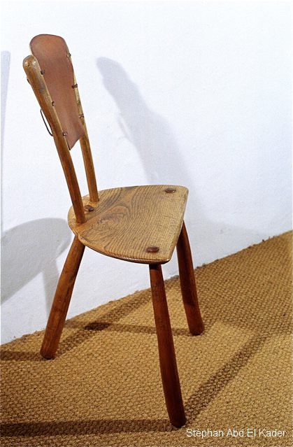 Chaise en frêne, merisier et cuir